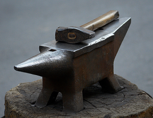 Encruia emprada normalment les Forges