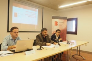 De derecha a izquierda: Miquel Àngel Roig, director ATB; Pere Fuster, director Fundación Bit; Esteve Lladó, coordinador área Turismo Fundación Bit
