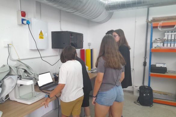 Iniciativa TecnoEstiu 2023: Joves d’Eivissa i Menorca s’inicien en la construcció d’un vaixell solar mitjançant les tecnologies de fabricació digital