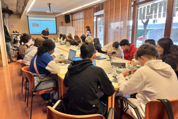 Prop de 200 estudiants participen en la III edició de “Ciència i Tecnologia en Femení” al ParcBit i al CentreBit Menorca