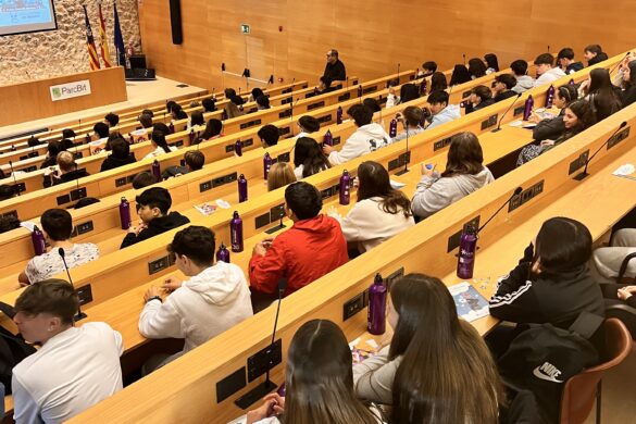 Cerca de 200 estudiantes participan en la III edición de «Ciencia y Tecnología en Femenino» en el ParcBit y el CentreBit Menorca