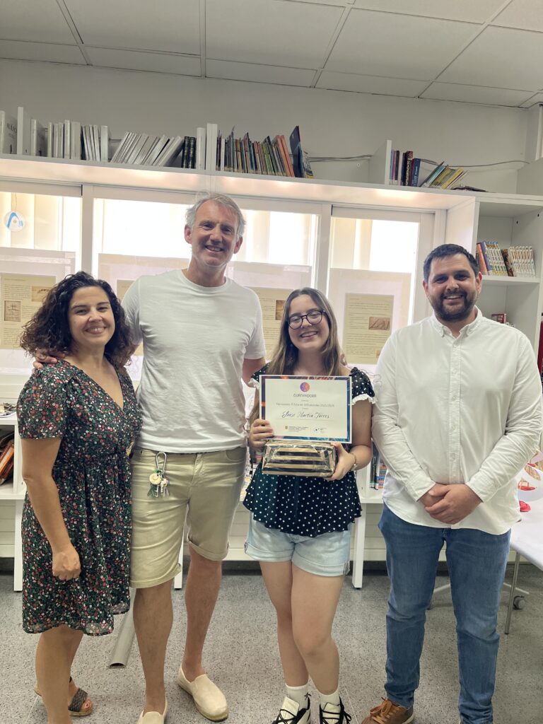 La Fundació Bit lliura els premis dels guanyadors de la segona edició del Concurs Tecnorelats: el futur en 100 paraules